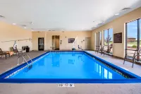 Hampton Inn by Hilton Derby Wichita Southeast - Pools