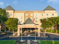 Embassy Suites by Hilton Memphis East Germantown Area Hotels in der Nähe von Memphis botanischer Garten