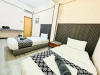 Hotel and Homestay Four Friends Tanah Merah Hotels in Kusial
