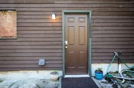 Hidden Gem Studio in Shoreline