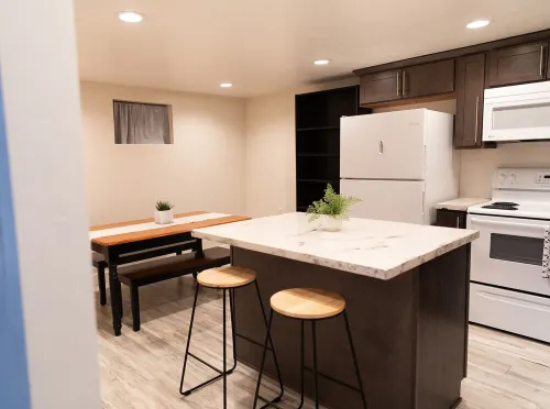 Charming 2-bedroom basement apartment in Ogden!