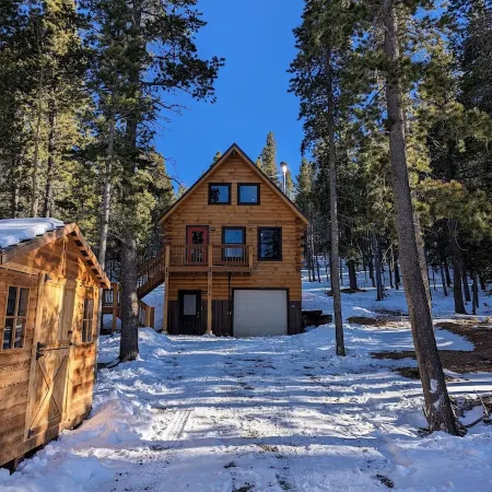 Lucky 7 Modern Mountain Hideaway - Black Hawk