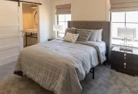 Kayak Kove* DOCK* Lake front Tim's Ford Lake NEW- 2 kayaks Hotels in Winchester