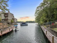 Modern Hot Springs Lakefront Condo