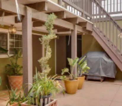 Happy Clam Casa Oceanfront Beach House w/Private GuestHouse