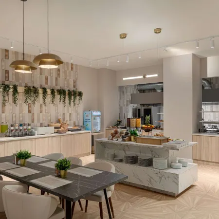 Ramada by Wyndham Bucharest Otopeni Airport