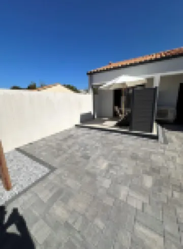 Studio NEAR BEACHES 20m2,terrace,free parking Hotels in Olonne-sur-Mer