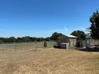 Peaceful Cabin Retreat Hotels in Bosque County