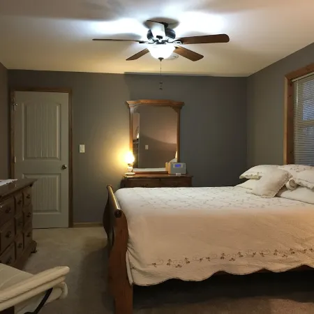 WOODSTOCK - SAUGERTIES - HUDSON VALLEY - 3 BDRM HOUSE - HITS - FIRE PIT
