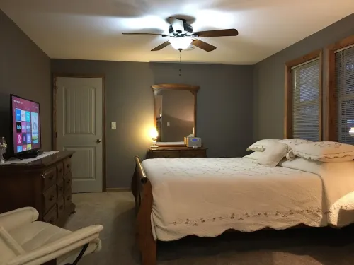 WOODSTOCK - SAUGERTIES - HUDSON VALLEY - 3 BDRM HOUSE - HITS - FIRE PIT