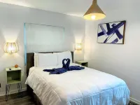 Cozy Home w/ Game Room Villages and Lake Harris 비콘 대학 주변 호텔