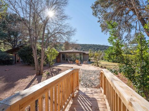 Brand New 2 Bed/2.5 Bath Renovation, Centrally Located in Sedona