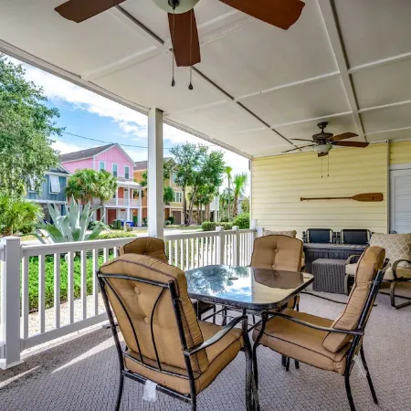 Cozy/Clean Ground Floor Surfside Beach Condo 1 Block walk to Beach Pet Friendly