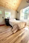 Pet Friendly Tiny House Near Salmon River!