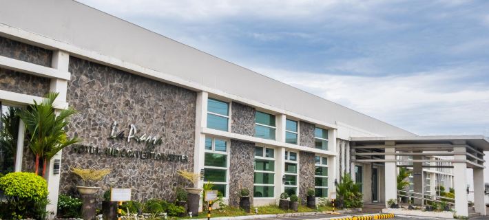 La Piazza Hotel and Convention Center Inc. Ξενοδοχεία στην πόλη Legaspi