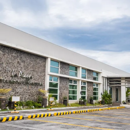 La Piazza Hotel and Convention Center Inc.