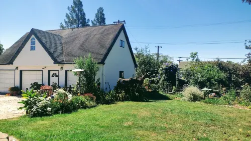 Little Castle Pool, Hot Tub, Napa, Sonoma, San Francisco