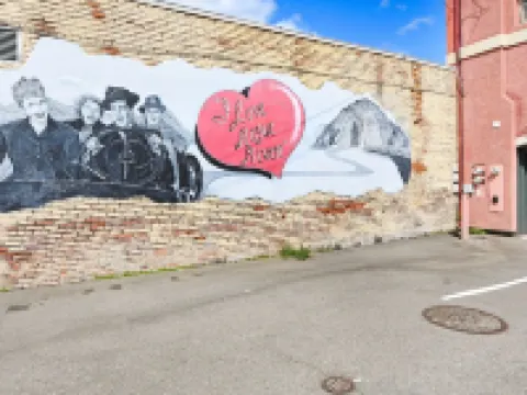 The Executive Suite- Apartment near the river! Hotels in Rogue River