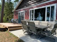 Calling Outdoor Adventurers! Resting on Grace Lake House with Home Theater!