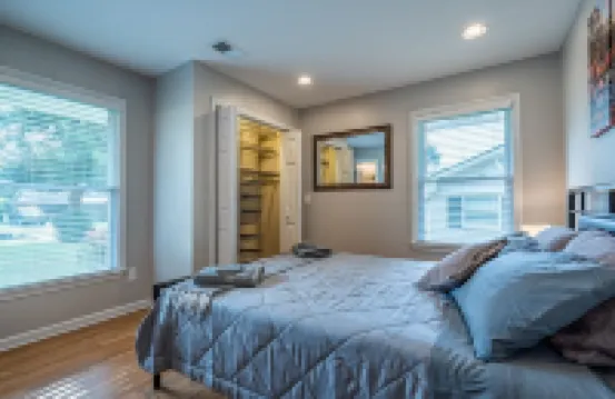 Discover Your Beautiful Dream Vacation Rental at The Battery - Truist Park!