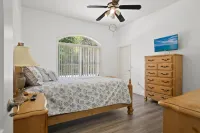 Big Cypress with POOL & Hot Tub!