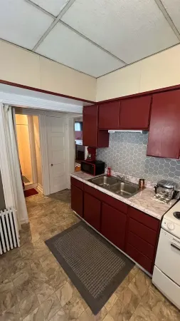 Charming 1-bedroom apartment with AC, WiFi in welcoming Albany