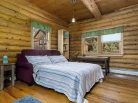 Modern Log Home Retreat and Yoga Studio, Minutes from Ithaca and Colleges
