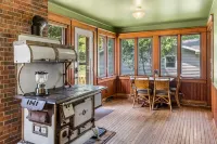 4 Bedroom Fordham House
