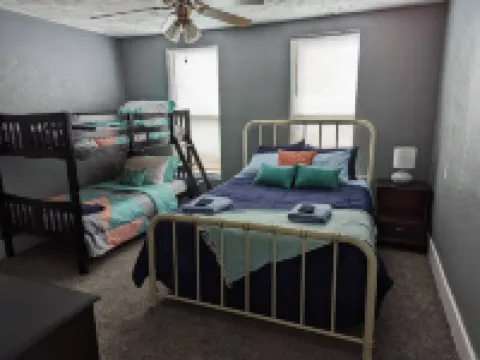 Cozy upstairs two-bedroom apartment!