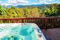 Bearadise Ridge-Hot tub-Fireplace-Fire pit-Amazing View