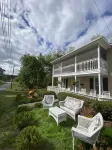 🌻Perfect Location! Walk to Caverns-Fire Pit, ScreenPorch, Patio, Deck & HOT TUB! Stonyman Gemstone Mining 주변 호텔