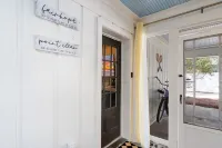 Le Hibou Blanc (A) - Fairhope: Laid-back Sophistication Hotels in Fairhope