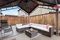 Charming 4-bedroom family friendly house with WiFi and AC in fabulous Vancouver