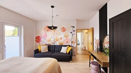 Apartment Moni Отели в г. Оденвальд