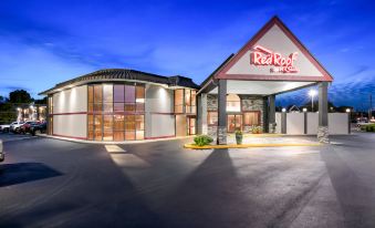Red Roof Inn & Suites Duncan