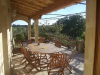 House 'Côté Sud فنادق في Orthoux-Serignac-Quilhan