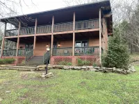 log home Only 10 min from Mammoth Cave Nat Park