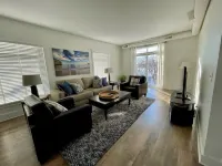 Coastal Dreams -- Roomy 2-Bedroom Apartment Nestled in Downtown Saugatuck