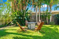 NEW 3Bed by the Beach- Game Room - Pool - Outdoor TV