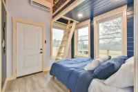 The Tiny Pickleball Mansion at Lake Hartwell