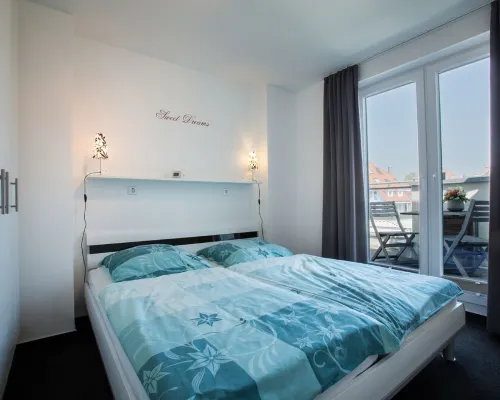 Luxury penthouse with large roof terrace, beach location, sauna & fireplace! Hotels in GroBenbrode