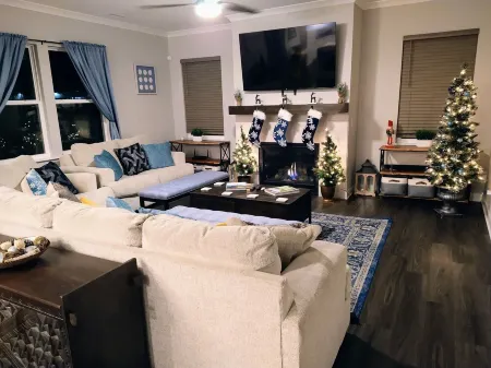 Spacious home in a quiet and peaceful neighborhood