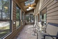 NEW - Modern Cabin Oasis - 2 Acre Retreat!