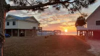 Sunset Retreat - 2 Bedroom, 2 Bath Bayfront home with private pool & Hot Tub