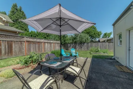 Cozy Boho Bungalow in Eugene!