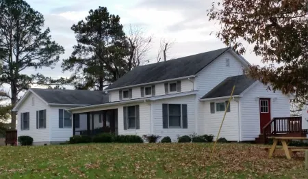 Fox Cove - Water front home with a private dock