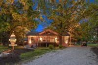 Resort Cabin w/ Firepit, Spacious Deck & Outdoor TV - 2 Miles to SDC