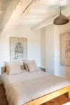 Cozy mezzanine in historic building, comfort assured Hotel a Arles City Center
