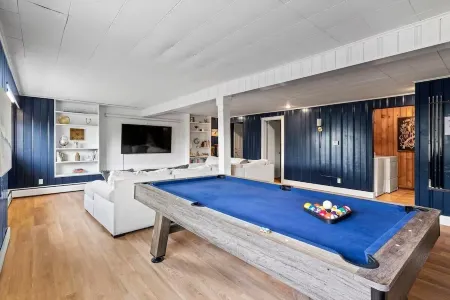 Hot tub, Sauna, Canandaigua Lake, Pool Table