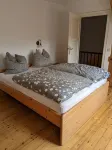 Quietly located holiday home with a natural garden, 500m from the lake and the forest